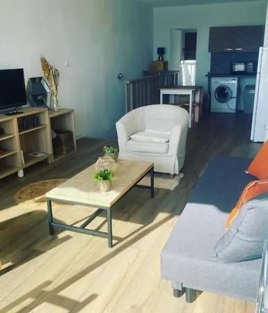 Duplex 2 Bedrooms, Harbor And Sea View, Center, Wifi
